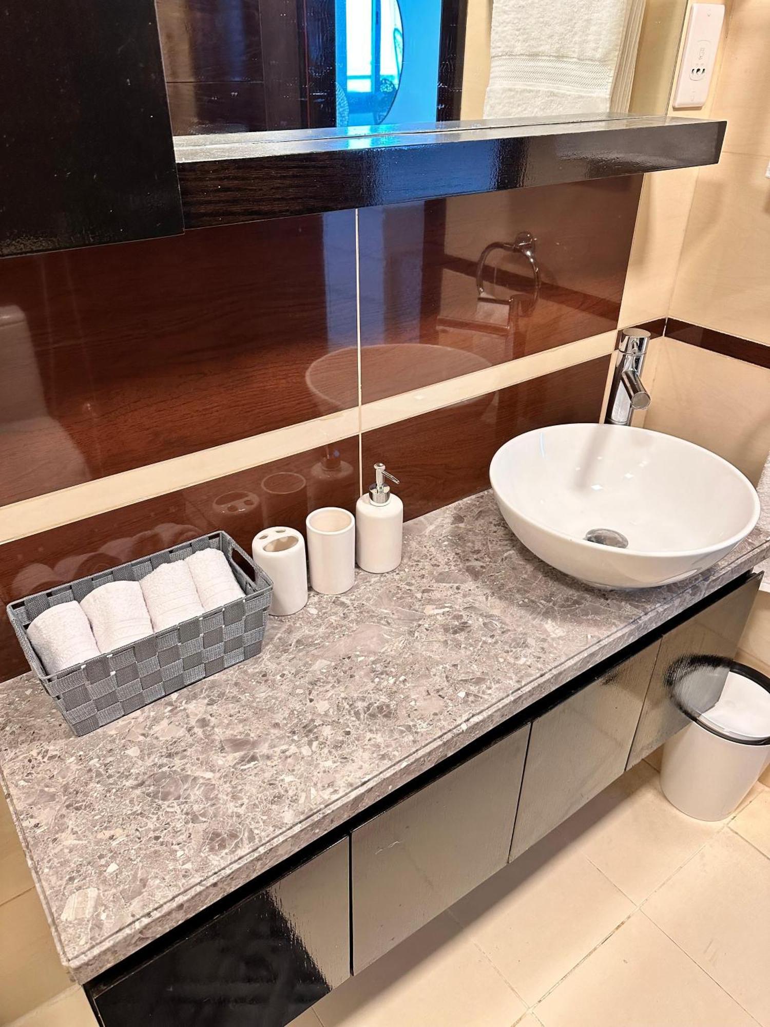 Wonderful 1Bd With Full Marina View Leilighet Dubai Eksteriør bilde